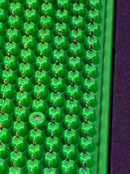 Массажер медицинский "Аппликатор Кузнецова металломагнитный"на мягкой подложке 15х22 см полиметаллический, зеленый